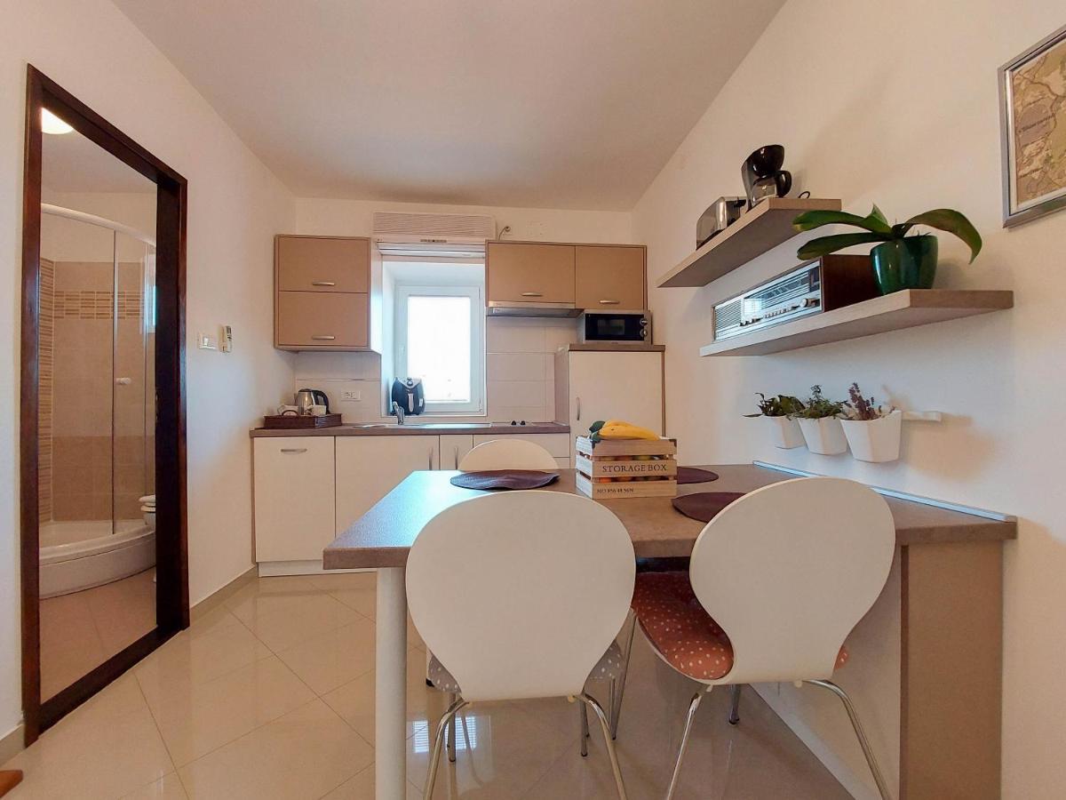 Apartment Marino Čižići 外观 照片